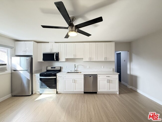 Foto del edificio - 1505 Cochran Ave