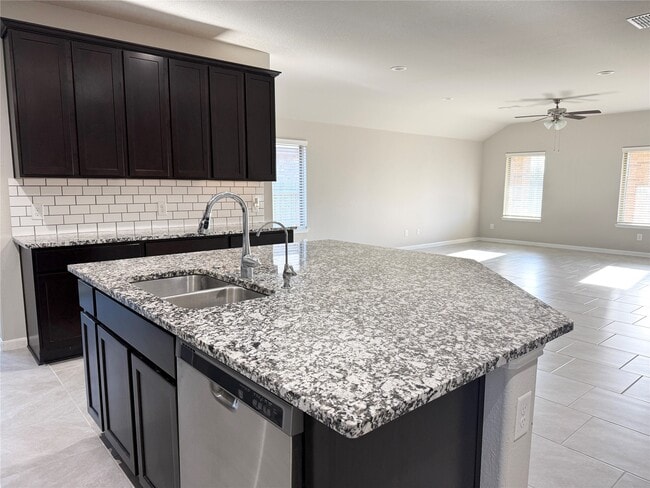 Building Photo - 3810 Canyon Shore Ln