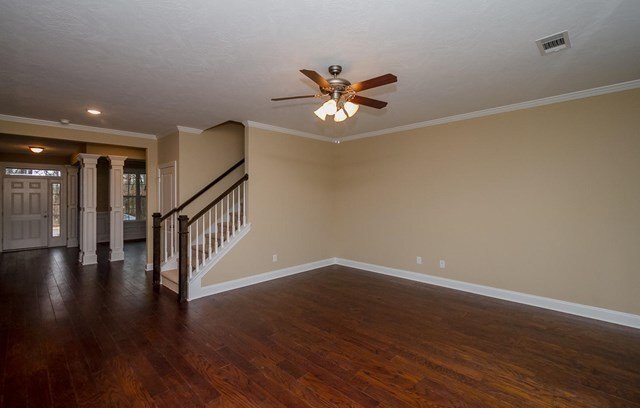 Building Photo - 558 Bunchgrass St