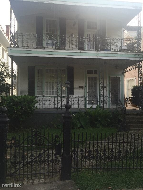 Building Photo - 1930 Milan St