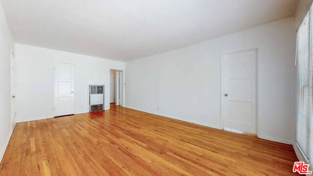 Building Photo - 467 Midvale Ave