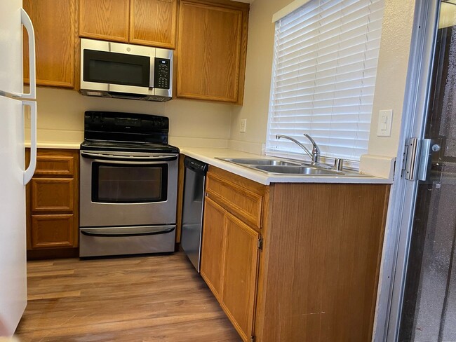 Foto del edificio - Chula Vista Private 3 Bedroom