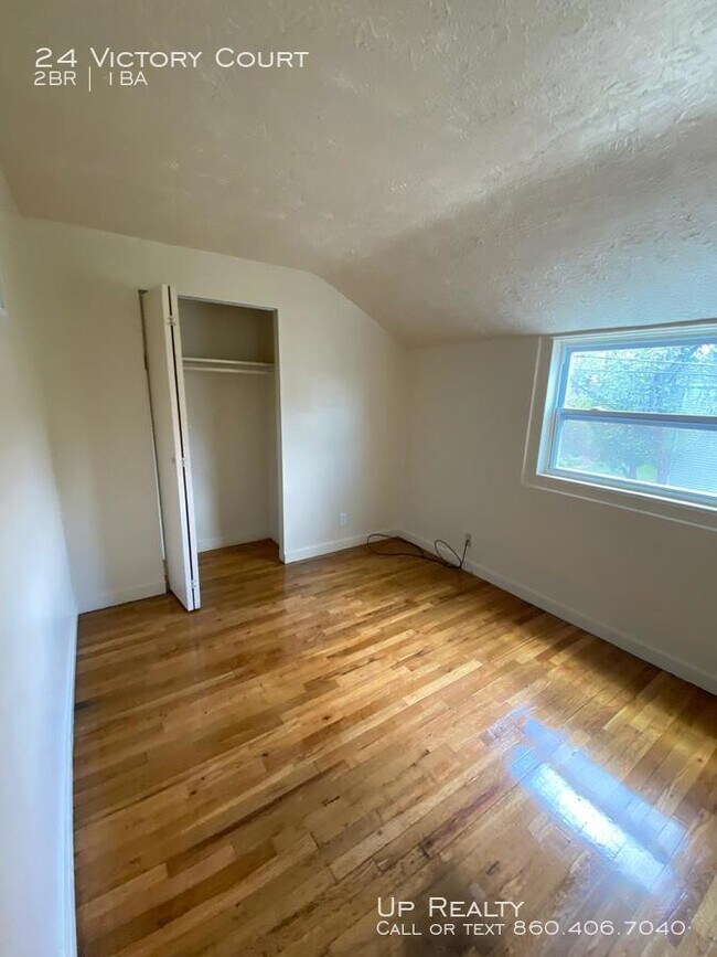 Foto del edificio - 24 Victory Ct