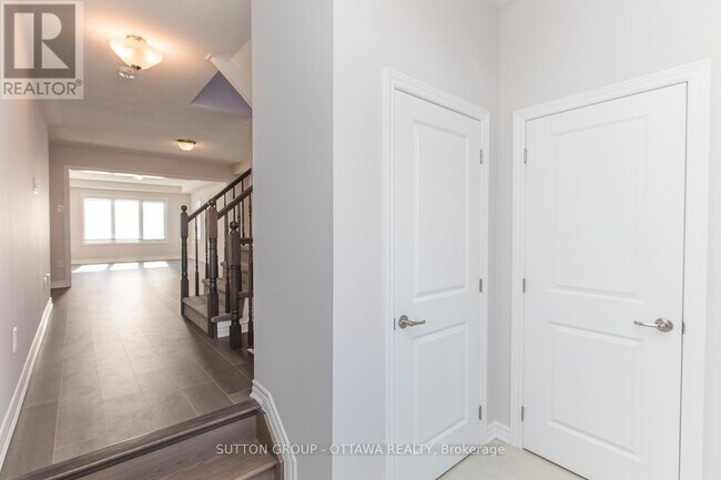 Building Photo - 3074 Freshwater Way