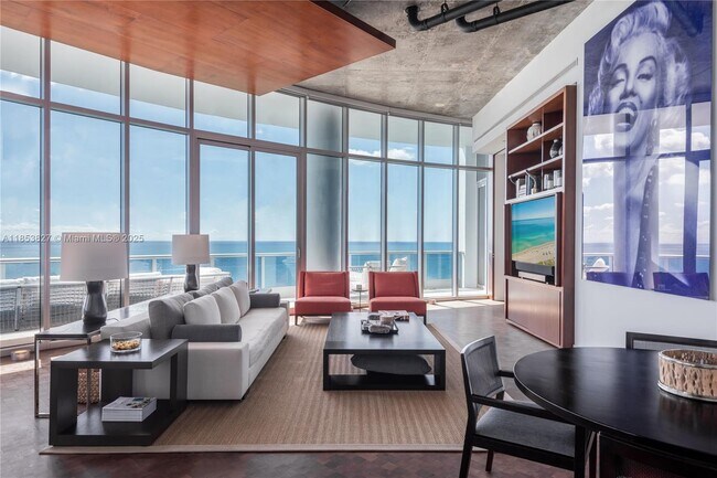 Foto del edificio - 5959 Collins Ave
