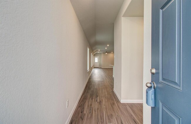 Foto del edificio - 5111 Shelby Katherine Dr