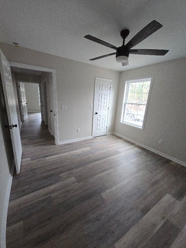 Building Photo - 887 Coachman St