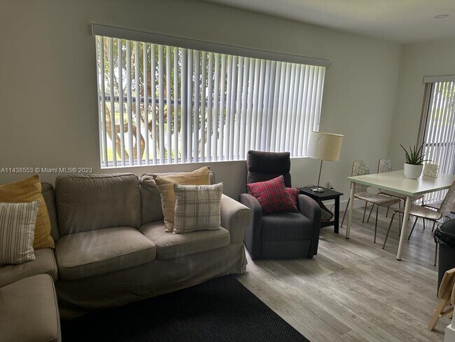 Foto del edificio - 15295 SW 107th Ln