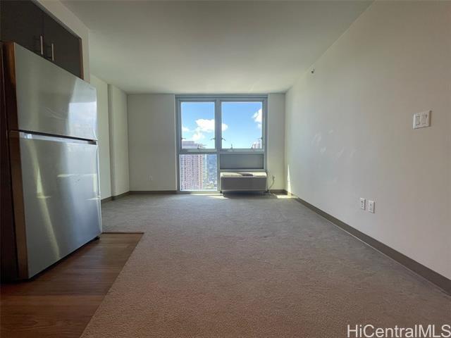 Building Photo - 988 Halekauwila St