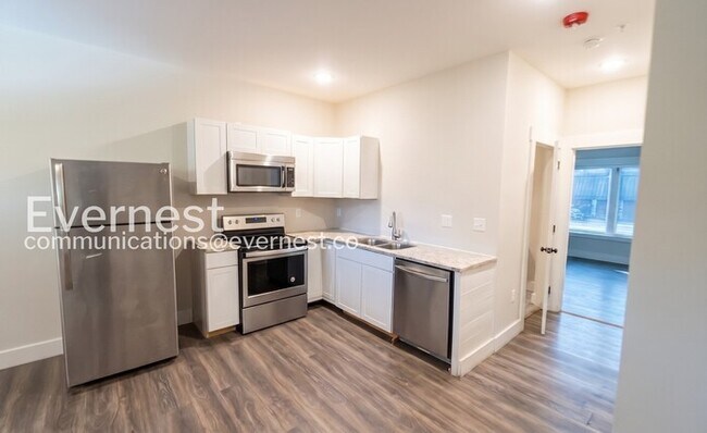 Foto del edificio - 5407 Hixson Pike