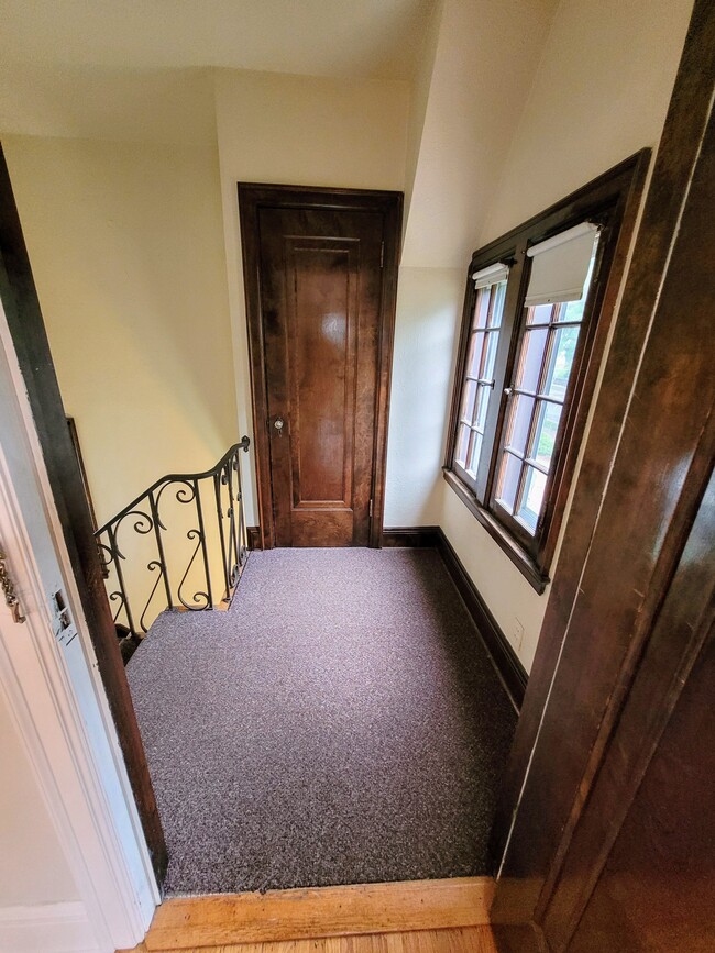 Storage closet in hallway - 3532 Irving Ave S