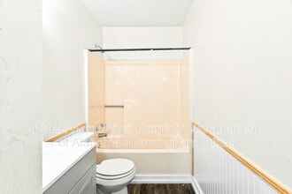 Building Photo - 8017 1st Ave S