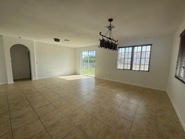 Foto del edificio - 14044 SW 276th Way
