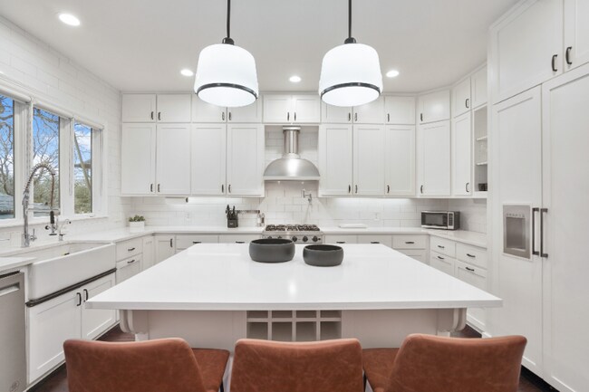 Foto del edificio - 1802 Brackenridge St