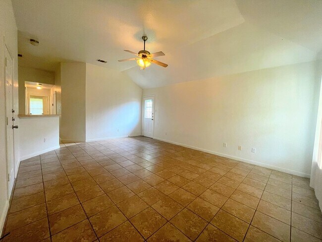 Building Photo - Welcome to 215 Dale Earnhardt!