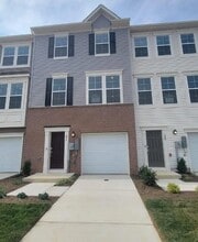 Building Photo - 71 Arsberg Dr