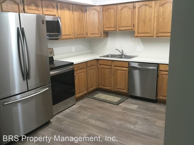 Building Photo - 2 br, 2 bath House - 16890 Edloytom Way #147