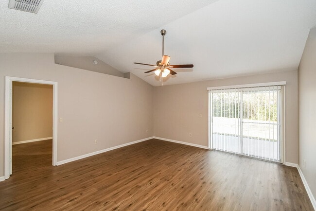 Building Photo - 11093 Coldfield Dr