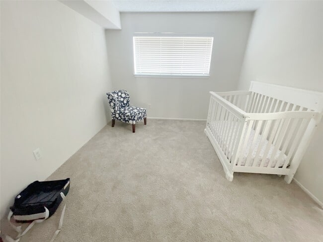 Foto del edificio - 443 N Post Oak Ln