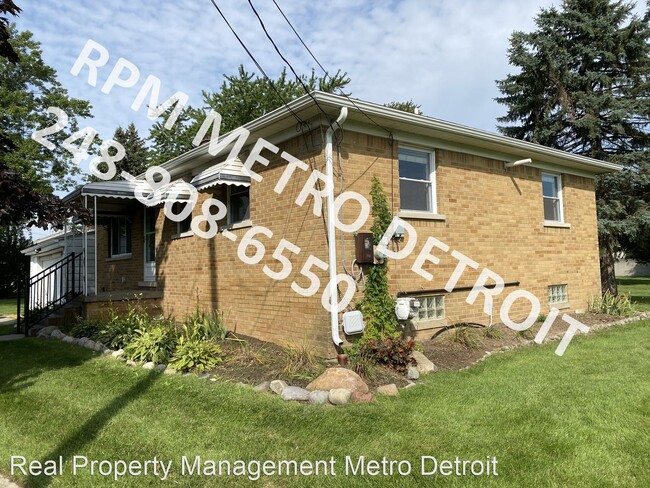Foto del edificio - 2 br, 2 bath House - 13675 22 Mile Rd.