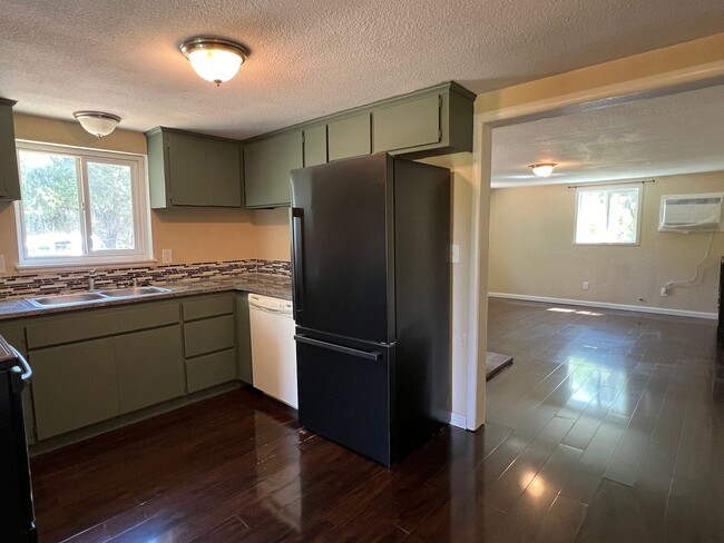 Foto del edificio - Two Bedroom One Bathroom Home in Lincoln