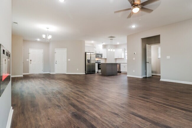 Foto del edificio - 261 Addy Ln