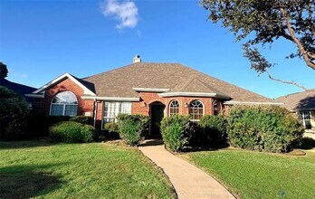 Building Photo - 3844 Sun Garden Dr