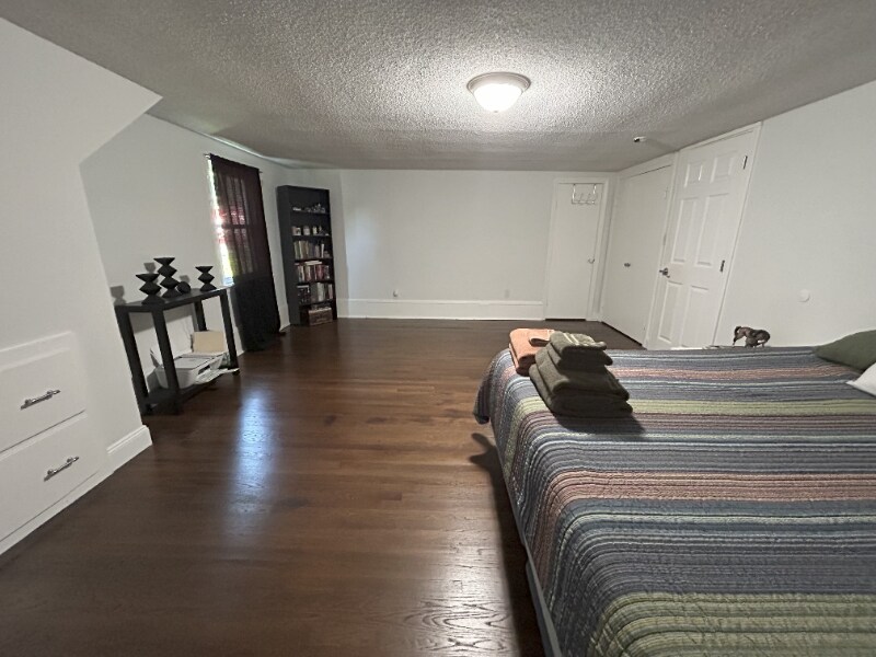 Foto principal - 27 Cedar St