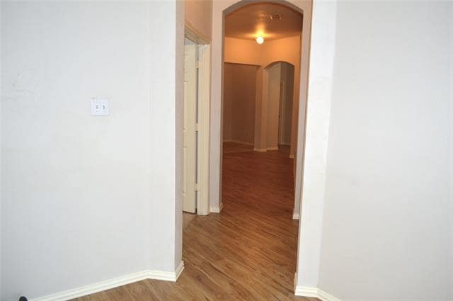 Building Photo - 3402 Ashleaf Dr