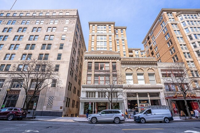 Building Photo - 915 E St NW