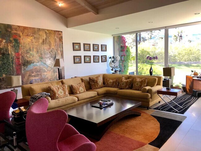 Foto del edificio - 74637 Arroyo Dr