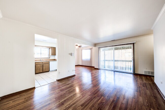 Foto del edificio - 15706 Peggy Ln