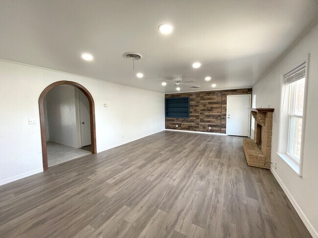 Foto del edificio - Country Home (Allows Horses)