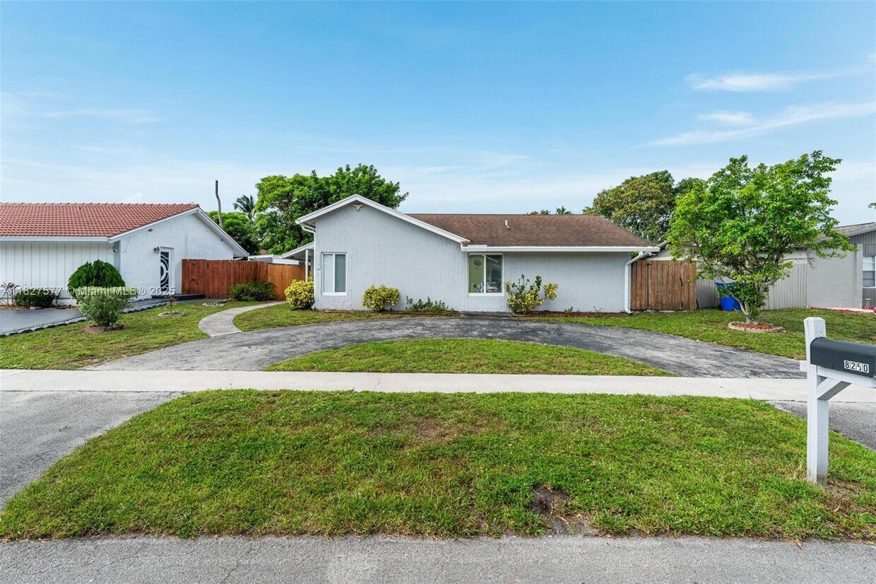Primary Photo - 8250 SW 3rd Pl