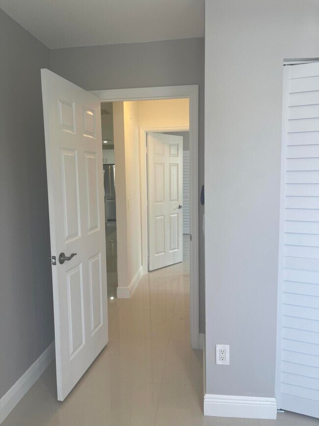 Foto del edificio - 22133 SW 62nd Ct