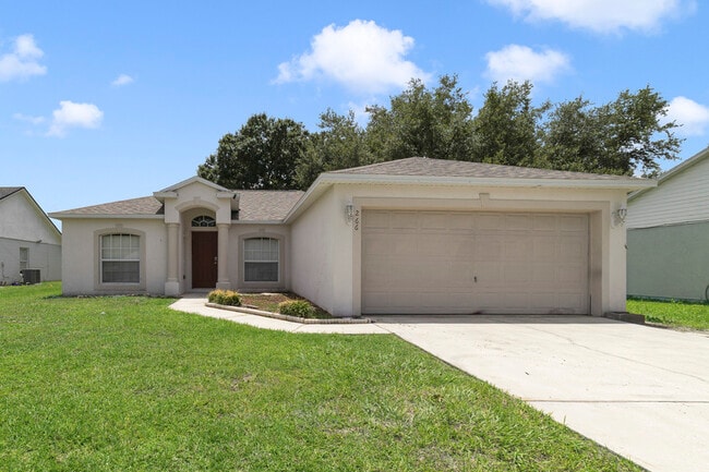 Photo - 266 Chadworth Dr House