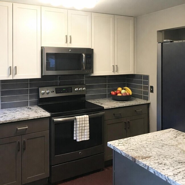 Cocina - 1105 N Sherman St