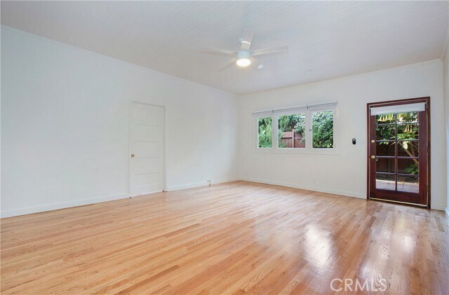 Foto del edificio - 5846 Harold Way