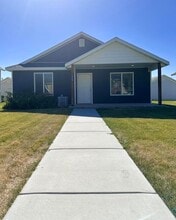 Building Photo - 339 N 270 W