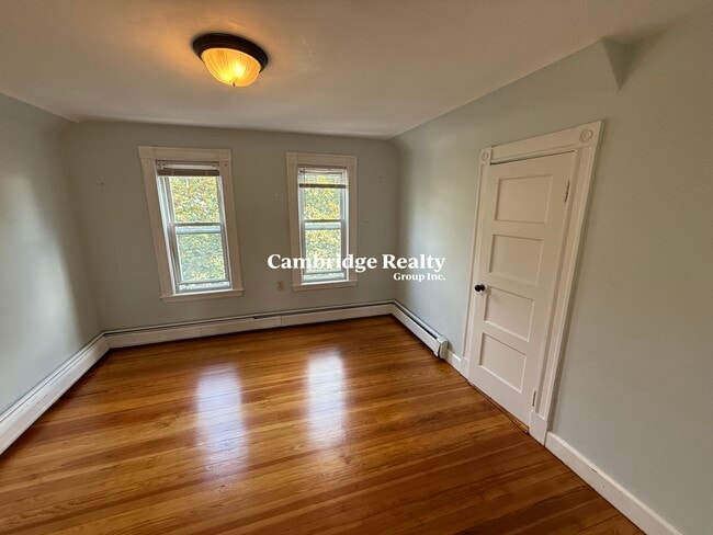 Building Photo - 42 Holyoke Rd