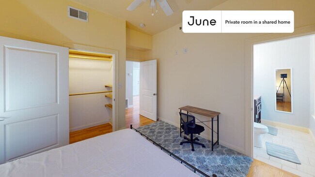 Foto del edificio - Room in Shared 3 bed/1.5 bath home
