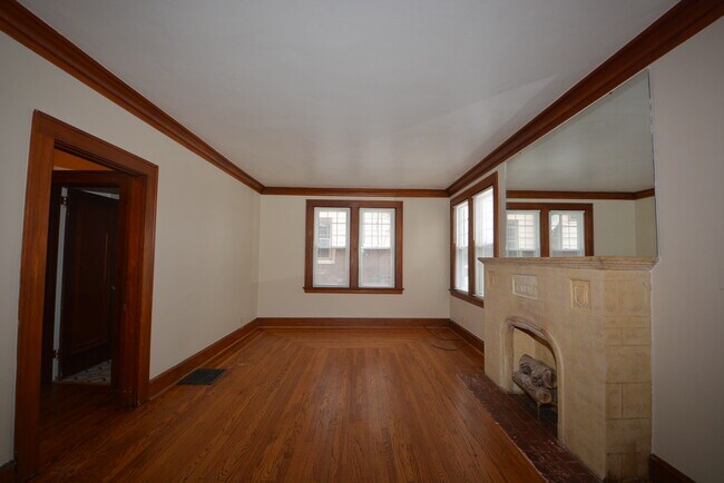 Building Photo - 2642 Pancoast Ave