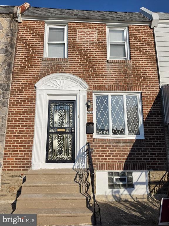 Building Photo - 5449 Claridge St