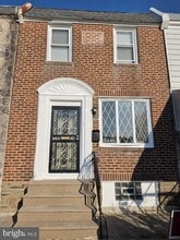 Building Photo - 5449 Claridge St