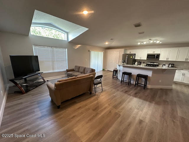 Foto del edificio - 4300 Swanna Dr