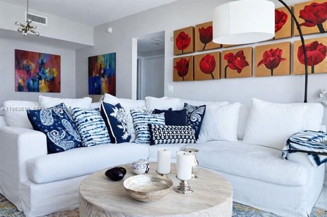 Building Photo - 951 Brickell Ave