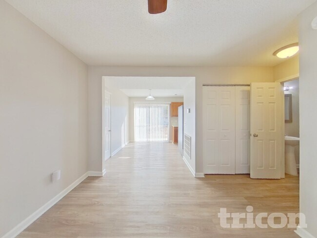 Foto del edificio - 521 Halleck Ln