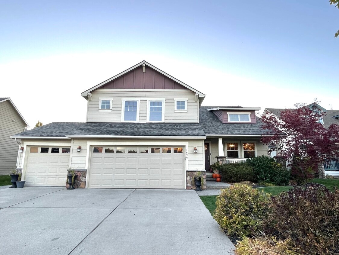 1699 N Wolfe Penn Ct, Liberty Lake, WA 99019 House Rental in Liberty