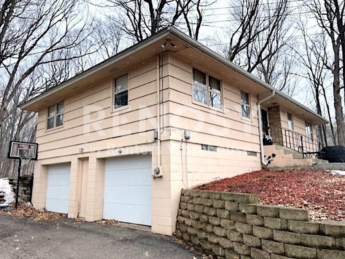 Foto del edificio - Available now - Wonderful 3bedroom/2.5 bath home in Plymouth!