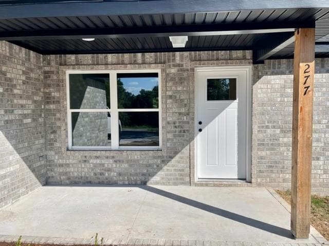 Building Photo - 277 Kinross Dr